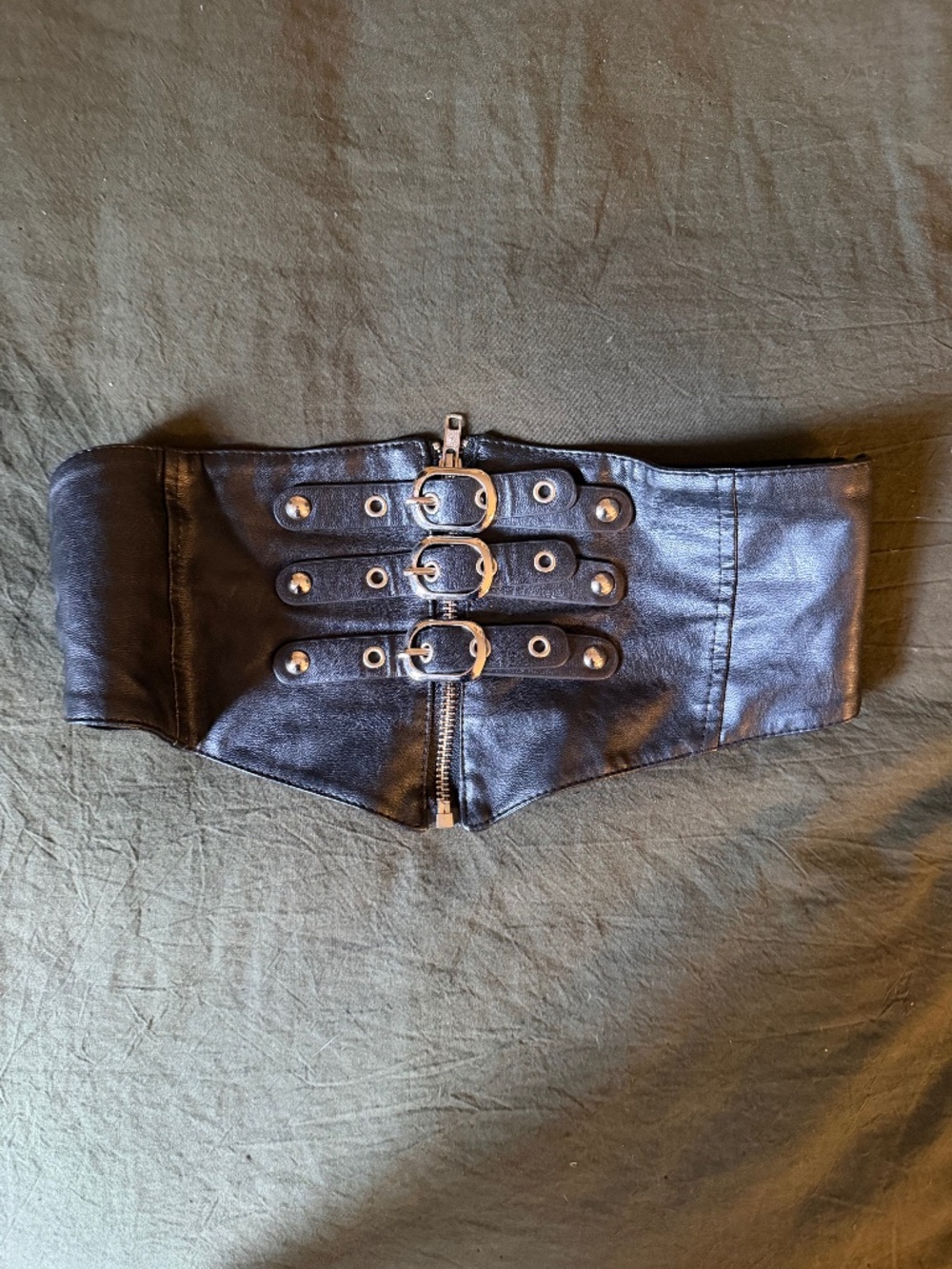 Size M/L Boutique Stretchy Band Waist Corset